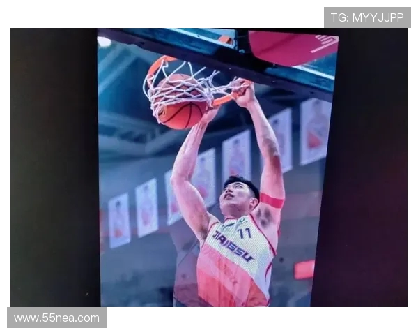 新疆广汇主场鏖战劲敌全队火力全开力争新赛季开门红