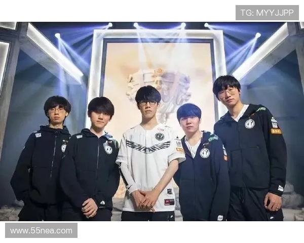 英雄联盟专题深度解析IG战队选手个人能力与团队协作的完美结合