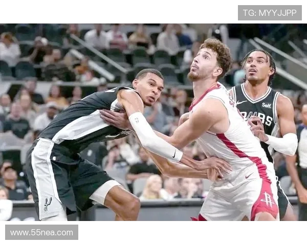 2004年火箭与马刺经典对决全场录像回放精彩瞬间重温