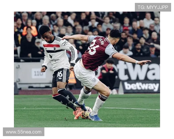 图赫尔接管曼联在即滕哈赫或将面临下课危机