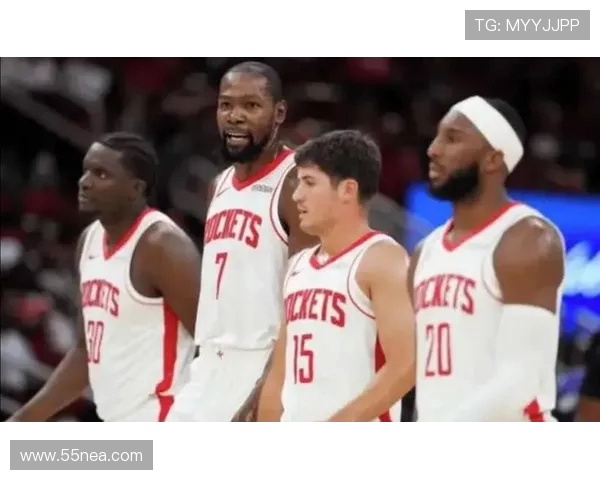 小贾巴里史密斯展现篮球天赋引领球队迈向辉煌未来 小贾巴里史密斯展现篮球天赋引领球队迈向辉煌未来